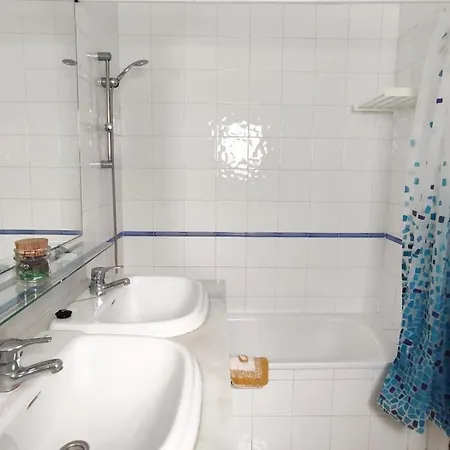 Spaciously Cosy 5b Close To Nerja