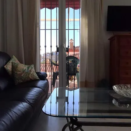 Apartment Spaciously Cosy 5b Close To Nerja