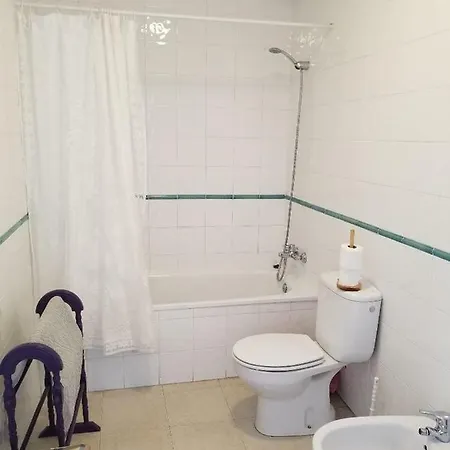 Apartment Spaciously Cosy 5b Close To