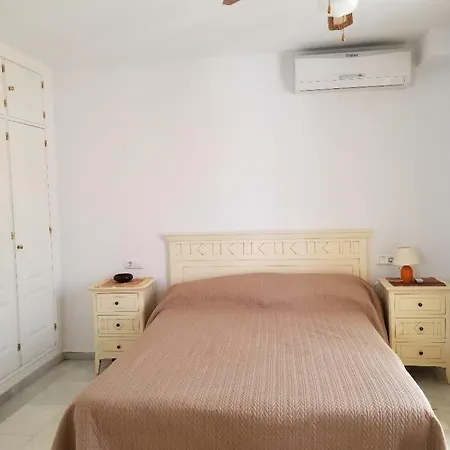 Apartment Spaciously Cosy 5b Close To Nerja